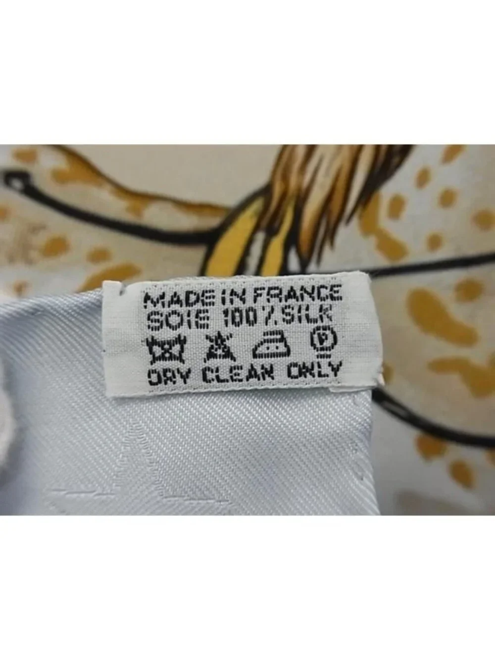 ★SOLD★ Hermes en Piste Carre 90 Silk Scarf Shawl Light Blue - Picture 5 of 6